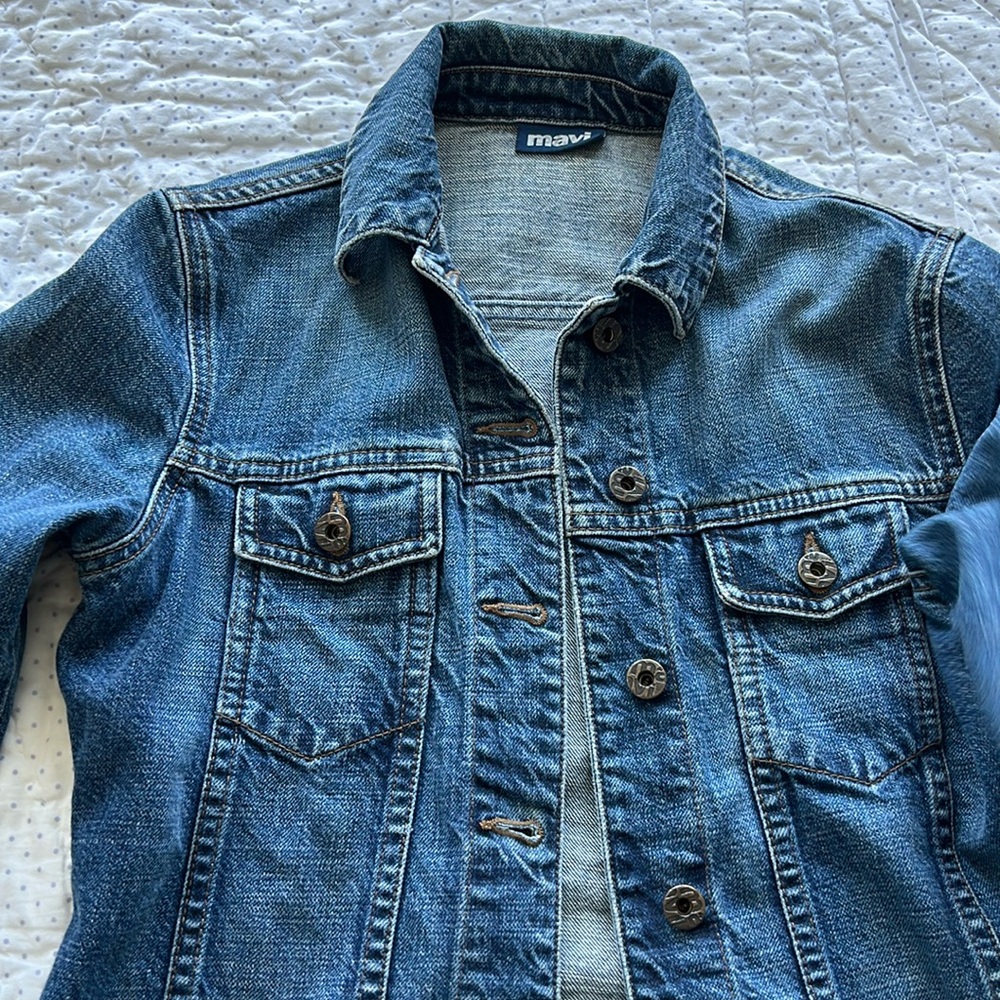 Jean Jacket. - image 1